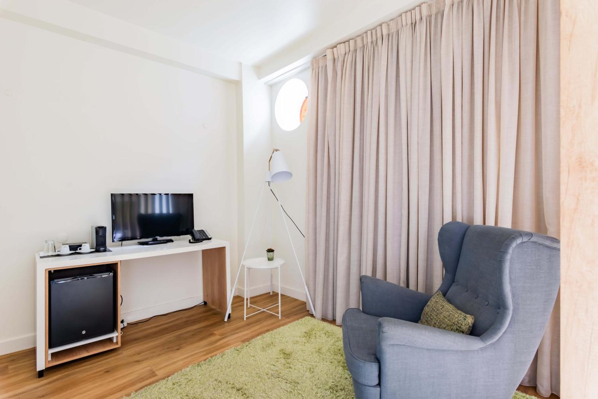 Porta da Arrábida Suites Palmela Habitación foto