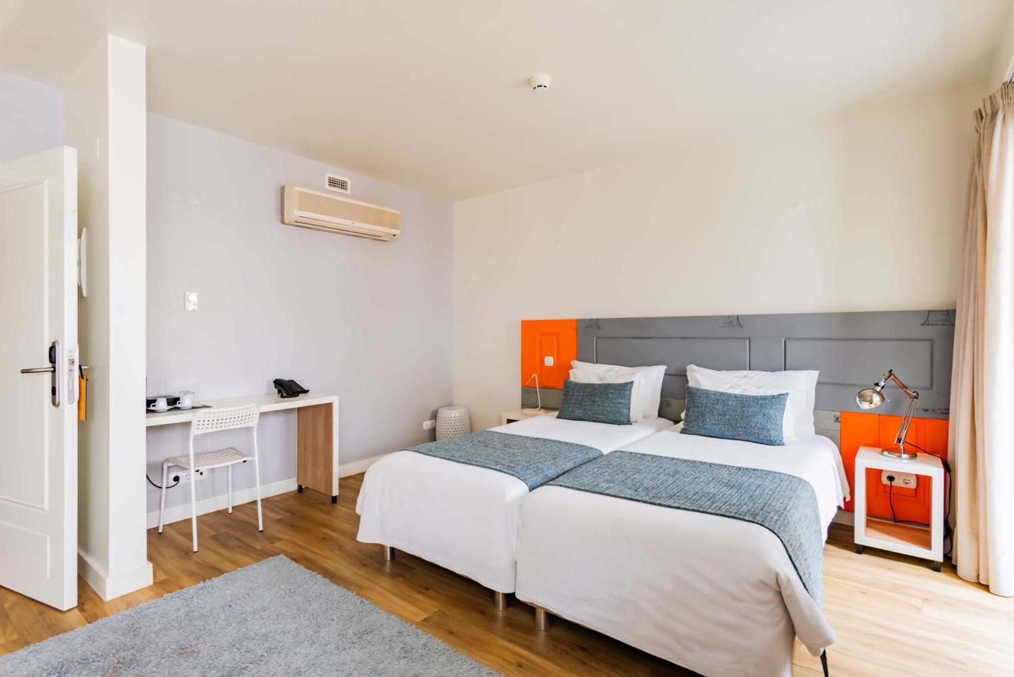 Porta da Arrábida Suites Palmela Habitación foto